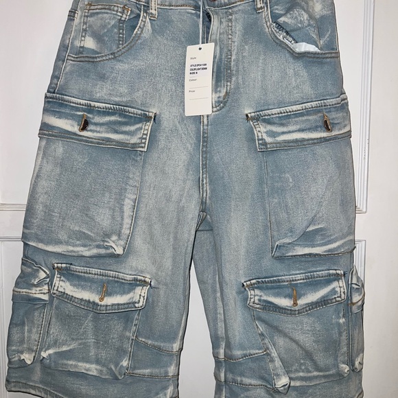 Boutique daisy  Light Blue Cargo Shorts - Picture 2 of 5